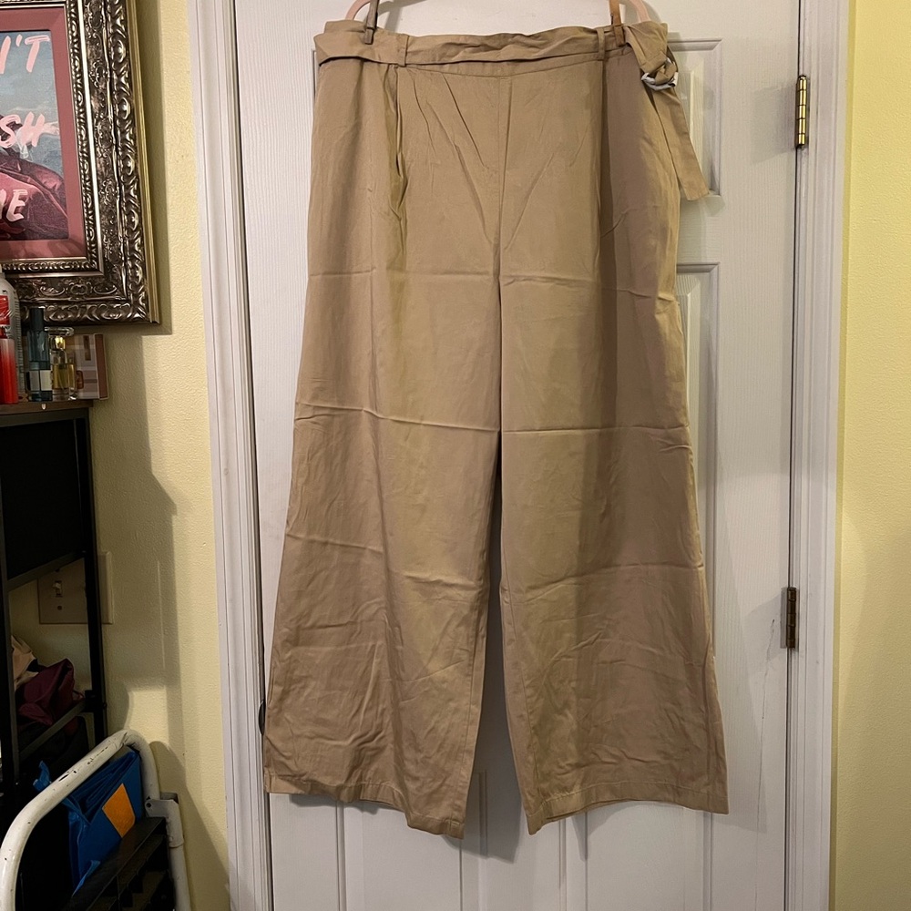 Women's Tan Wide-Leg Trousers